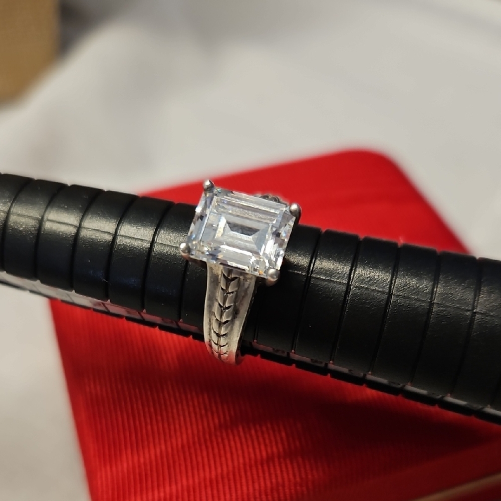 Sterling Silver CZ Women's Ring Size 7